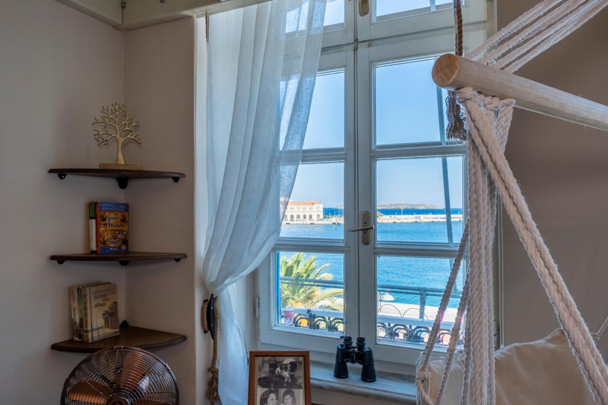 La Casa Nikolaou Sylivani Ermoupoli Bagian luar foto